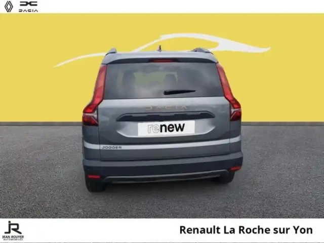 Dacia Jogger 1.0 tce 110ch sl extreme 7 places — photo 11