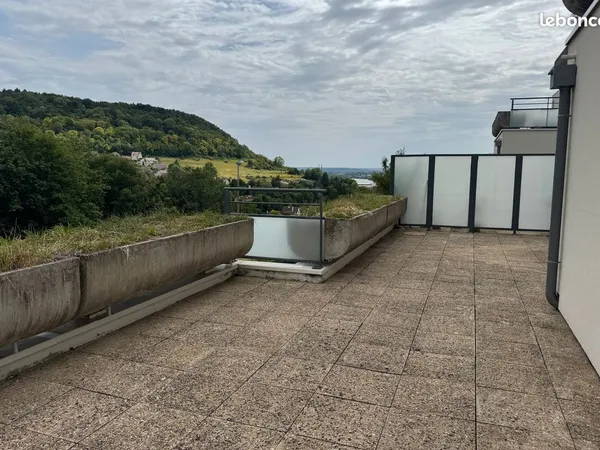 Appartement 4 pièces 185 m²