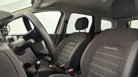 Dacia Duster 1.5 Blue dCi 115ch Prestige 4x2 — photo 12