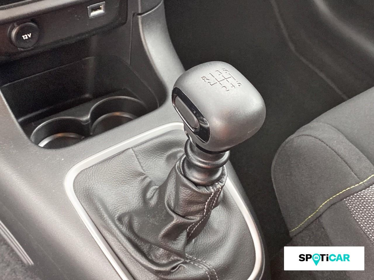 Citroën C3 1.2 puretech 83ch s&s shine — photo 14