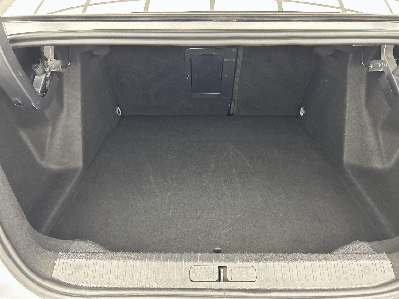 Citroën C4 X puretech 130 s&s eat8 shine — photo 14