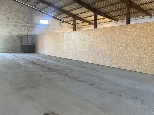 Local/ Stockage