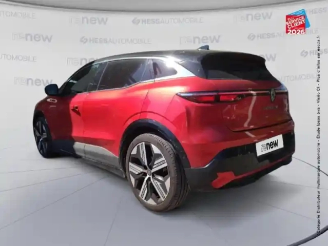 Renault Megane e-tech electric ev60 220ch iconic super charge — photo 8