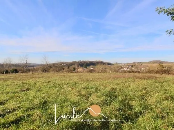 À vendre : Terrain constructible