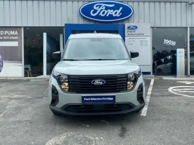 Ford Transit Courier fourgonnette 1.0 ecoboost 100ch cabine approfondie trend — photo 23