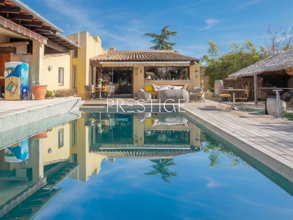 Villa d'exception à Juvignac : 316 m² habitables sur magnifique