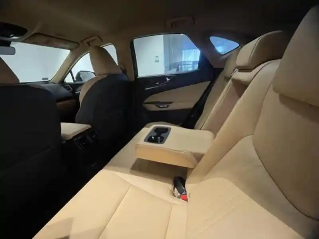 Lexus Nx 450h+ luxe 4wd my25 — photo 15