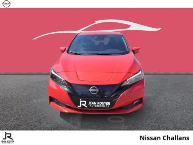 Nissan Leaf 150ch 40kwh acenta 22 — photo 2