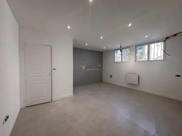 A LOUER | Bureaux refait à neuf 25 m²