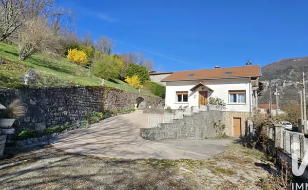 Maison 5 pièces 130 m²