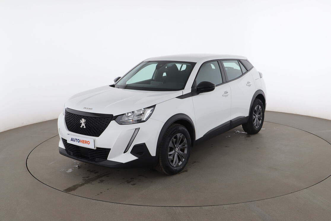 Peugeot 2008 1.2 PureTech Active Pack BVM6 — photo 1