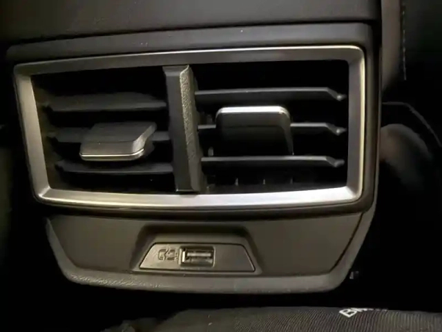 Mg Zs 1.5 l hybrid+ 197 ch — photo 22