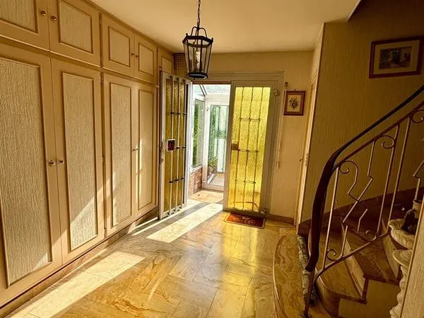 Maison 7 pièces 200 m²