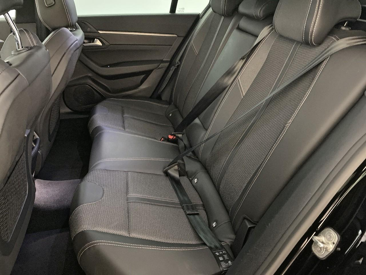 Peugeot 508 sw hybrid 180 e-eat8 allure — photo 10