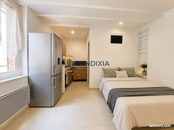Studio 1 pièce 21 m²