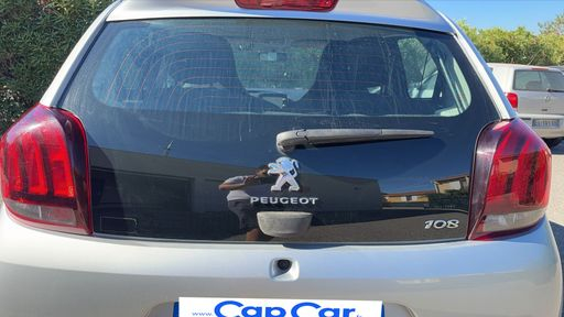 Peugeot 108 1.2 PureTech 82 - Allure – 2017 – 44403 km – Essence – Boîte Manuelle — photo 4