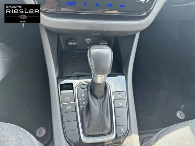 Hyundai Ioniq plug-in 141 ch — photo 17