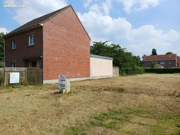 Terrain 676 m² Carvin