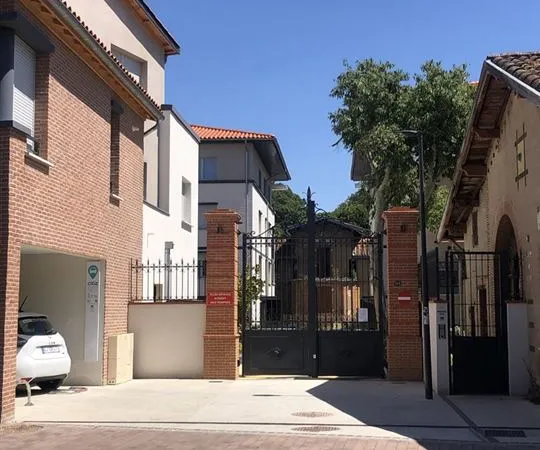 Parking - 15m ²