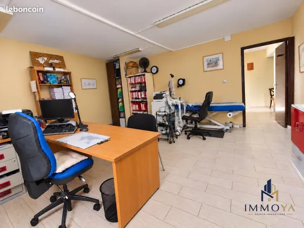 Fonds de commerce 53 m² Saint-Égrève