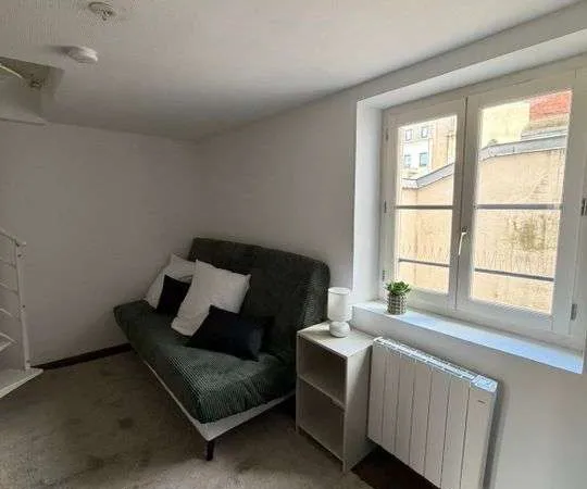 Studio 1 pièce 17 m²