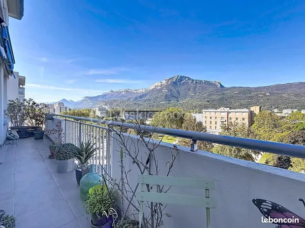Duplex 4 pièces 79 m²