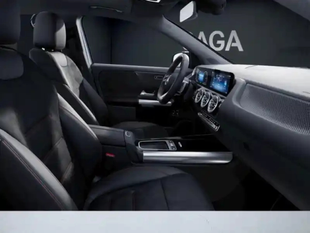 Mercedes Gla 250 e hybrid eq amg line — photo 38