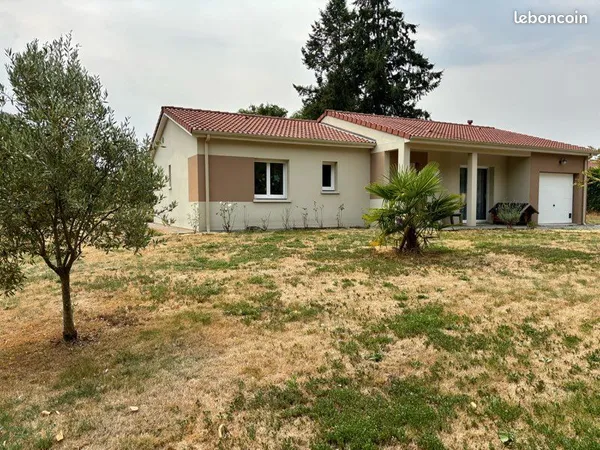Maison récente 96 m² - 3 chambres - Terrain 1 968 m² - Thouron