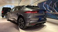 Jaguar I-Pace EV400 SE AWD — photo 7