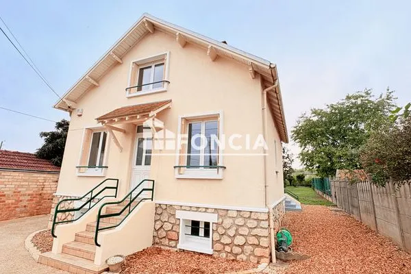 Maison 5 pièces 90 m²
