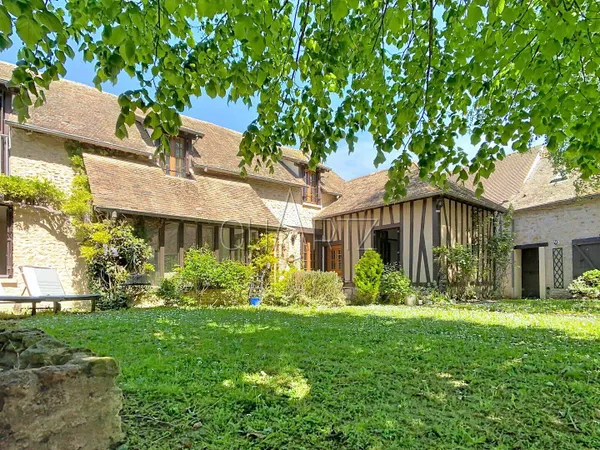 Maison 17 pièces 477 m²
