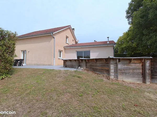 Maison 6 pièces 138 m²