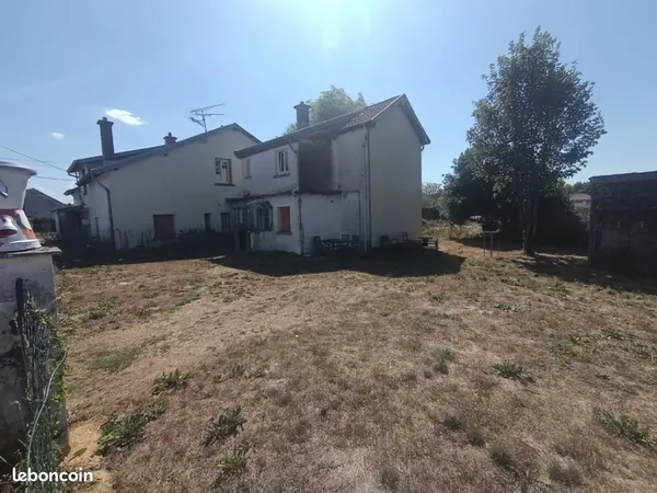 Immeuble 281 m²