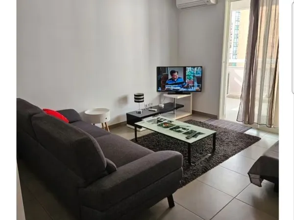 Studio ajaccio a l'annee