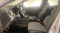 Renault Clio 1.5 Blue dCi 100ch Evolution - 24 — photo 12