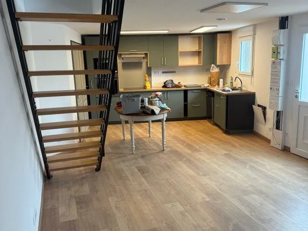 Maison f4 90m2 cour collective