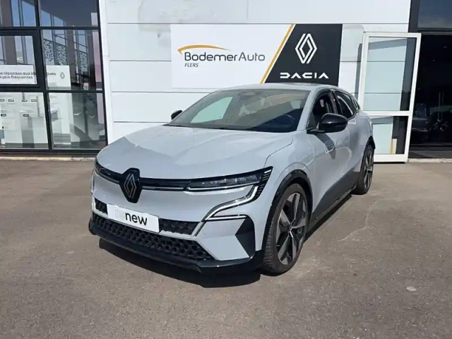 Renault Megane e-tech ev60 220 ch super charge — photo 1