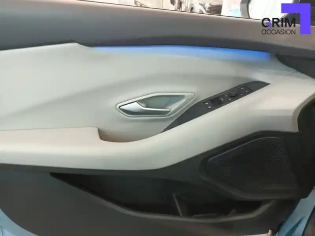 Ford Explorer awd extended range 79 kwh 340 ch — photo 21