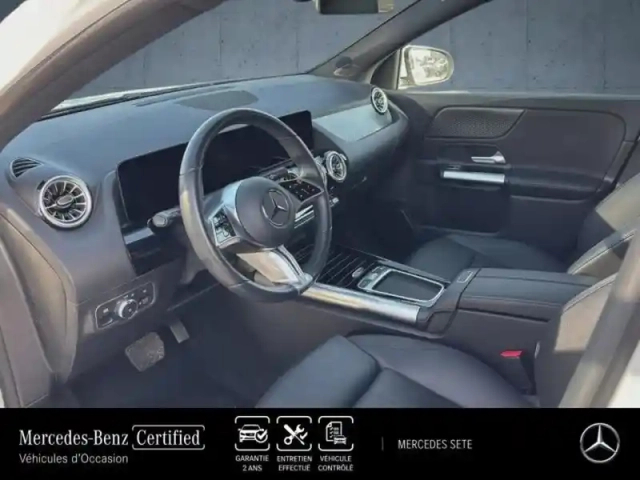 Mercedes Gla 200 d 150ch progressive line 8g-dct — photo 10