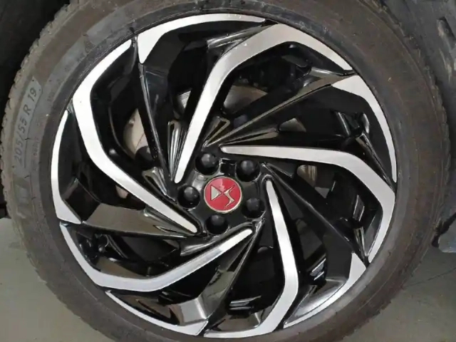 Ds Ds 7 ds7 crossback hybride e-tense 225 eat8 — photo 50