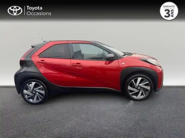 Toyota Aygo X 1.0 vvt-i 72ch collection s-cvt — photo 6