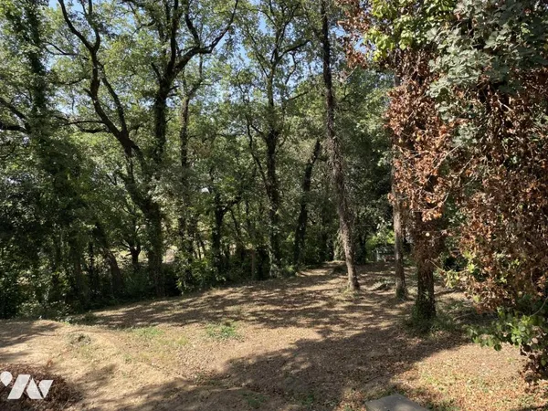 Terrain 1525 m²