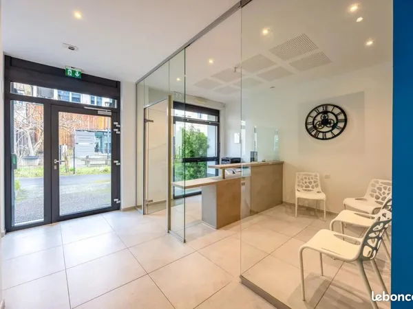 Bureaux 77 m² Mulhouse