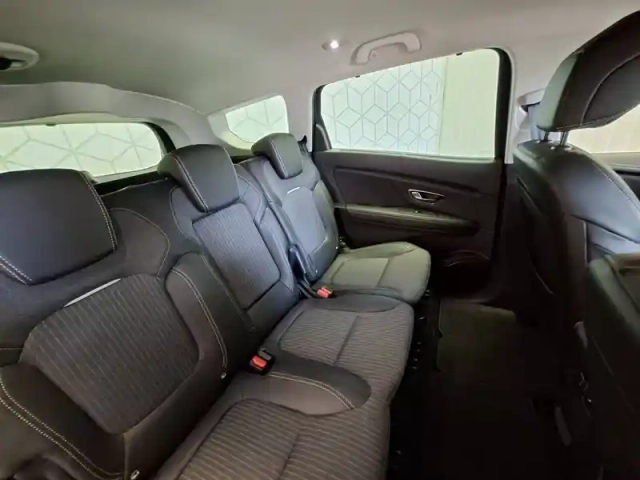 Renault Scenic grand  tce 140 — photo 31