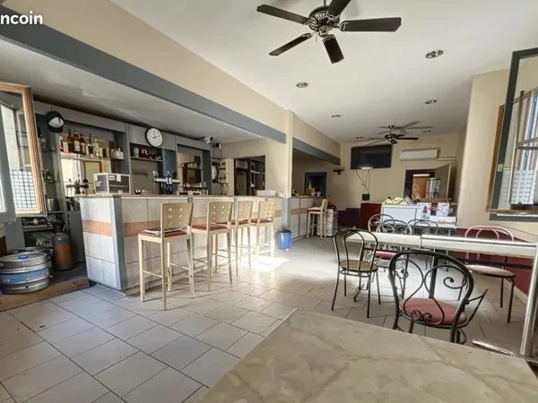 Immeuble 280 m²