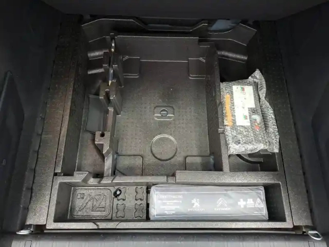Peugeot 308 sw bluehdi 130ch s&amp;s bvm6 — photo 58