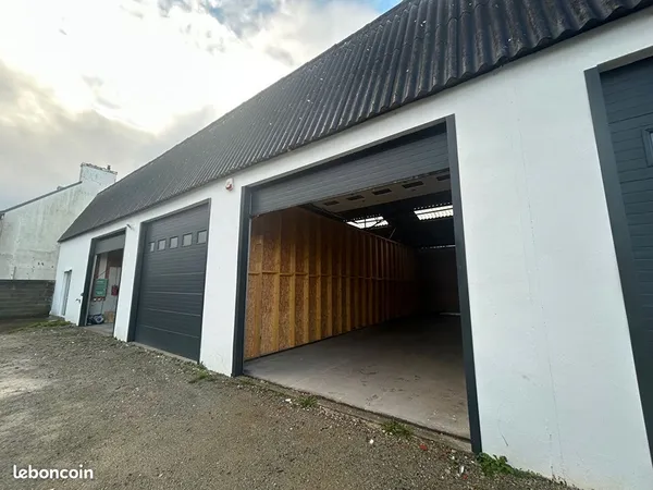 Local 80 m² PONT L ABBE