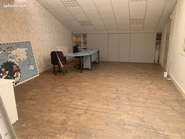 Location bureau 45m² Saumur