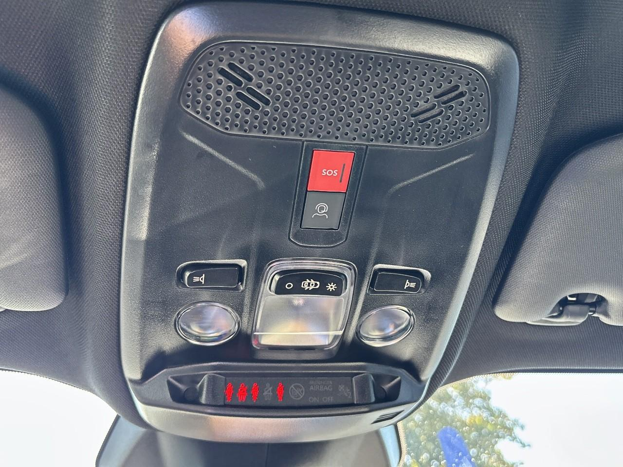 Peugeot 2008 1.2 hybrid 145ch allure e-dcs6 — photo 23
