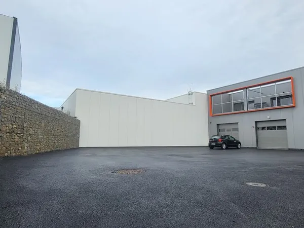 Local 362 m² Vannes